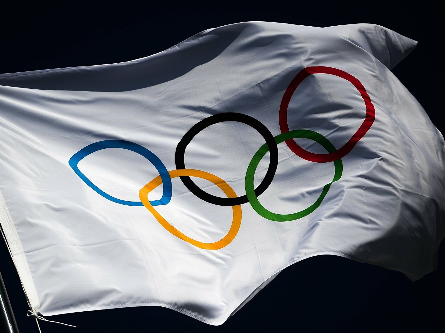 Пропавший олимпийский флаг